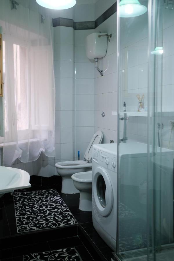 Le Stanze Di Sofia Bed and Breakfast Salerno Exteriör bild