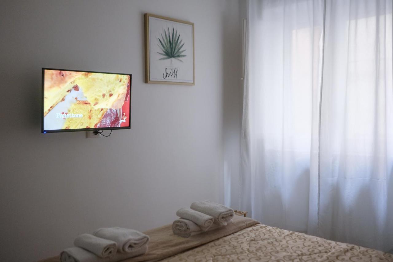 Le Stanze Di Sofia Bed and Breakfast Salerno Exteriör bild